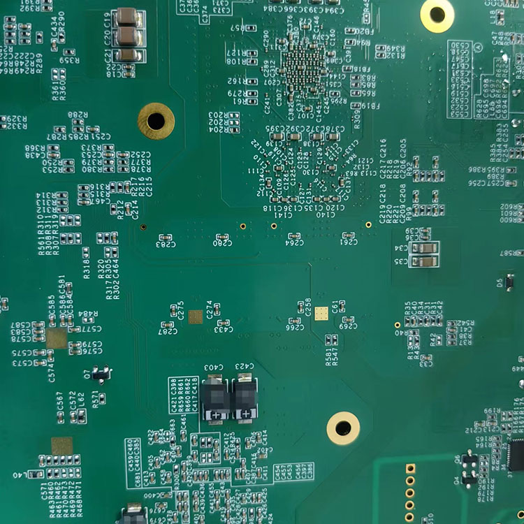 Πώς διαφέρουν τα PCB μεγάλου σχήματος από τα τυπικά PCB;